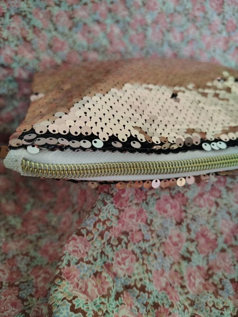 NWOT Large Pink Silver Sequin Makeup Bag Clutch